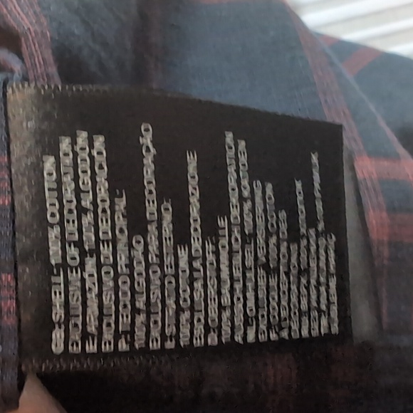 Men's North Face Button Down Shirt (S) - Picture 5 of 5